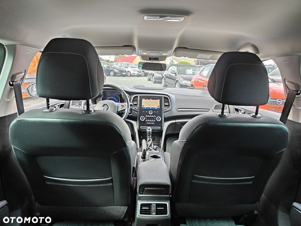 Renault Megane ENERGY TCe 130 LIMITED - 17