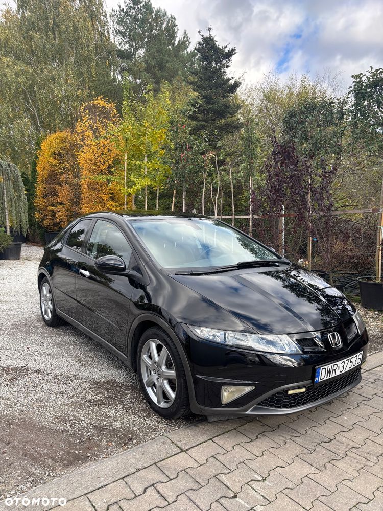 Honda Civic 1.8i-VTEC Sport - 2