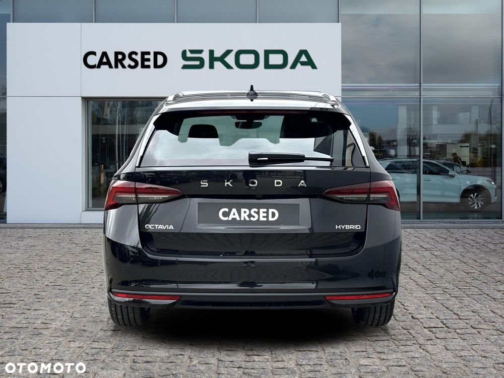 Skoda Octavia - 5