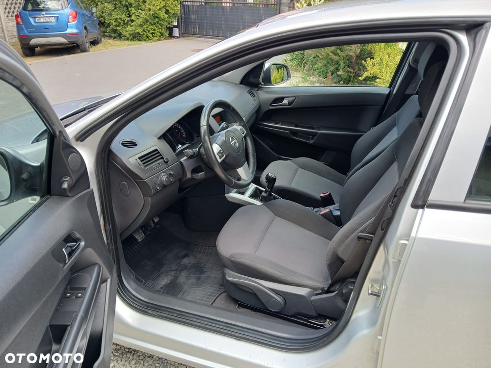 Opel Astra 1.6 - 3