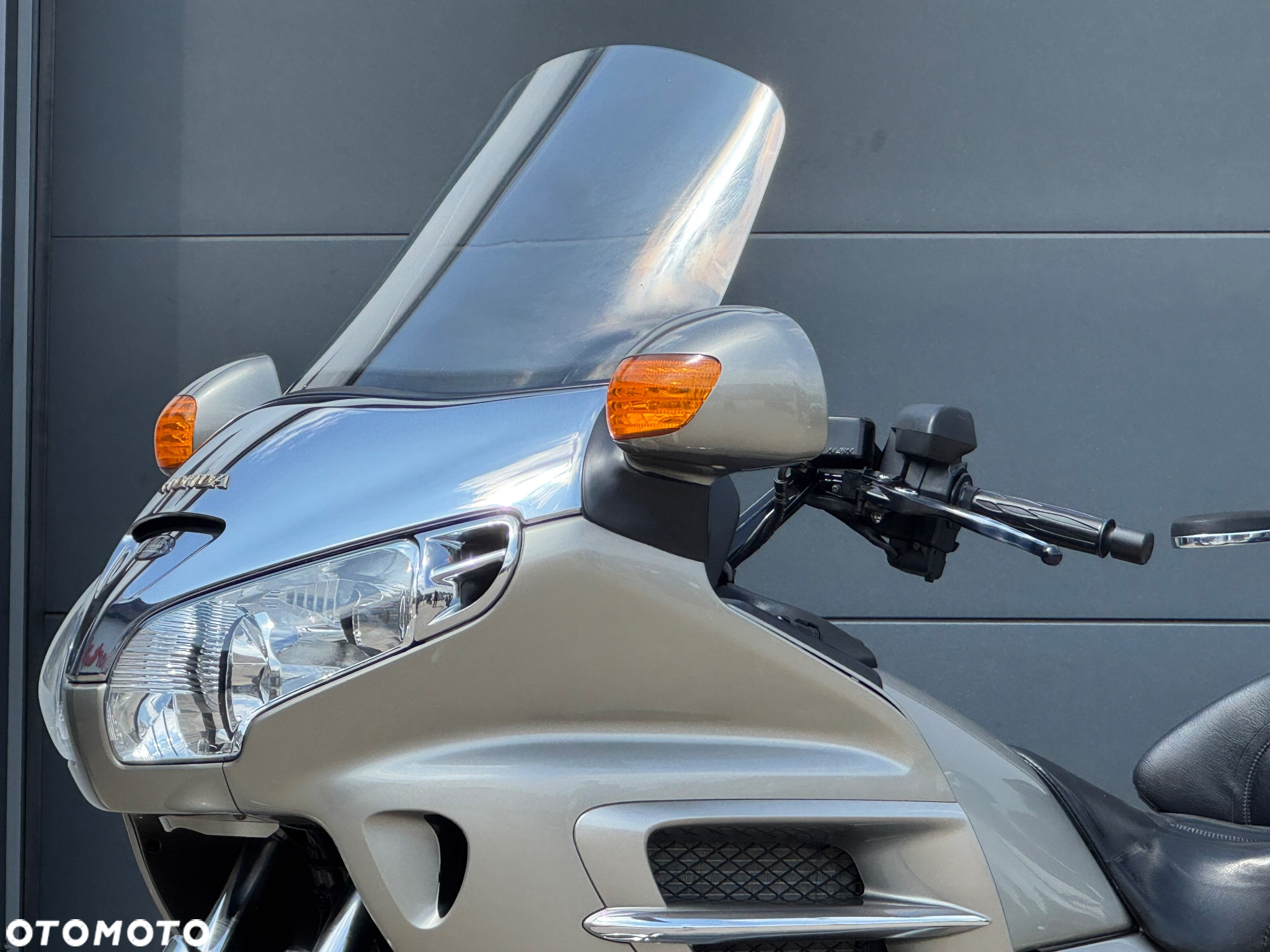 Honda GL - 30