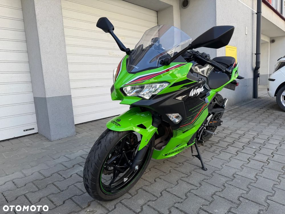 Kawasaki Ninja 400 - 1