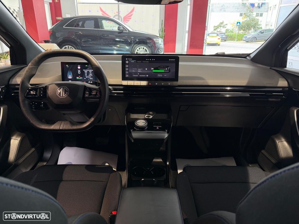 MG MG4 51 kWh Standard - 6