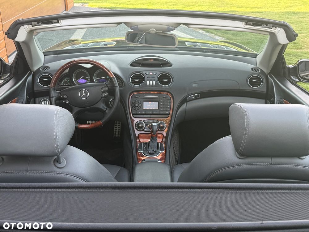 Mercedes-Benz SL 500 7G-TRONIC - 26