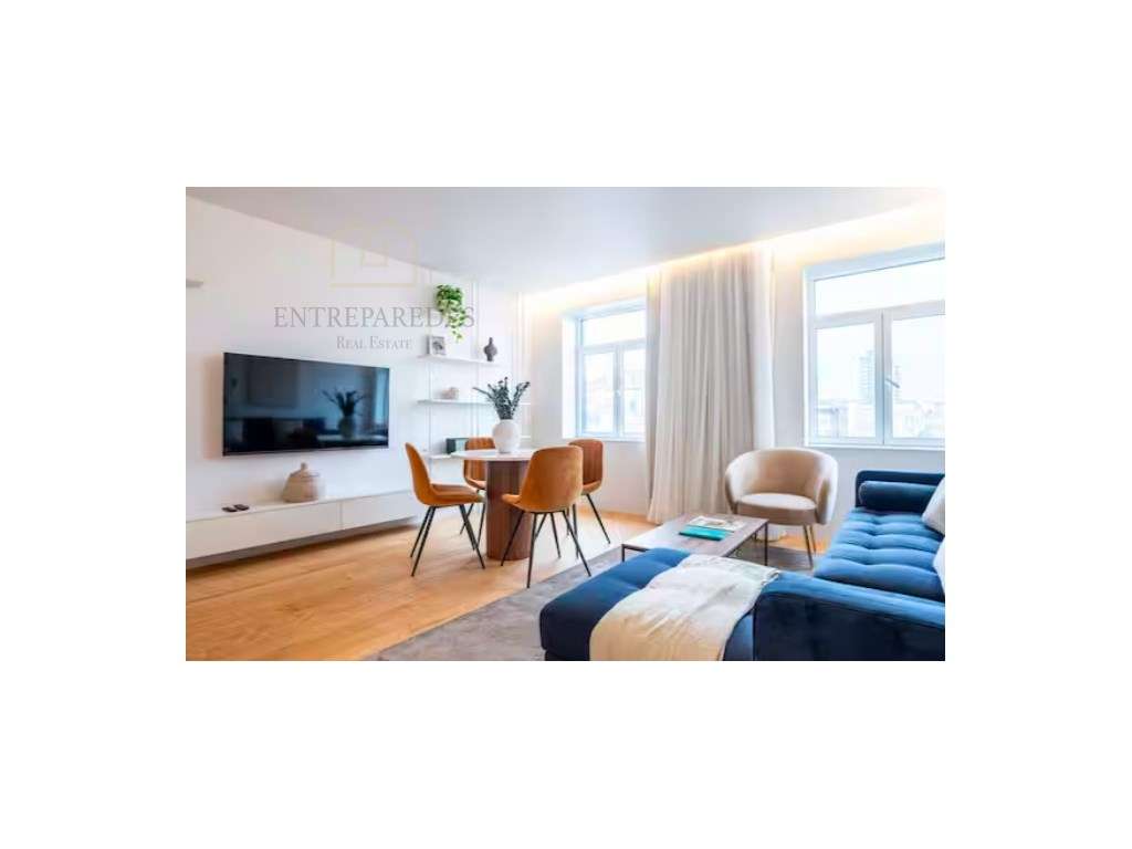 Penthouse T1 de luxo | Alojamento Local | Rua do Almada, para compr... - Grande imagem: 2/15