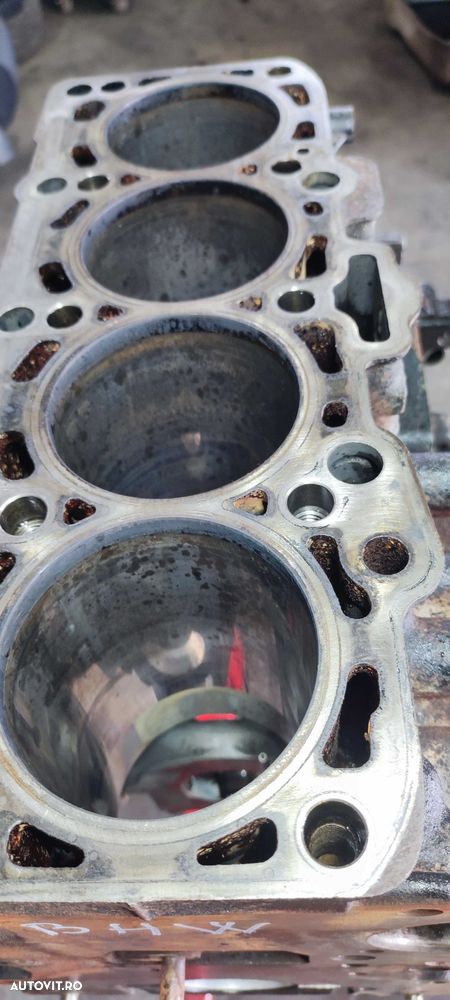 Bloc motor volkswagen cod motor BHW - 3