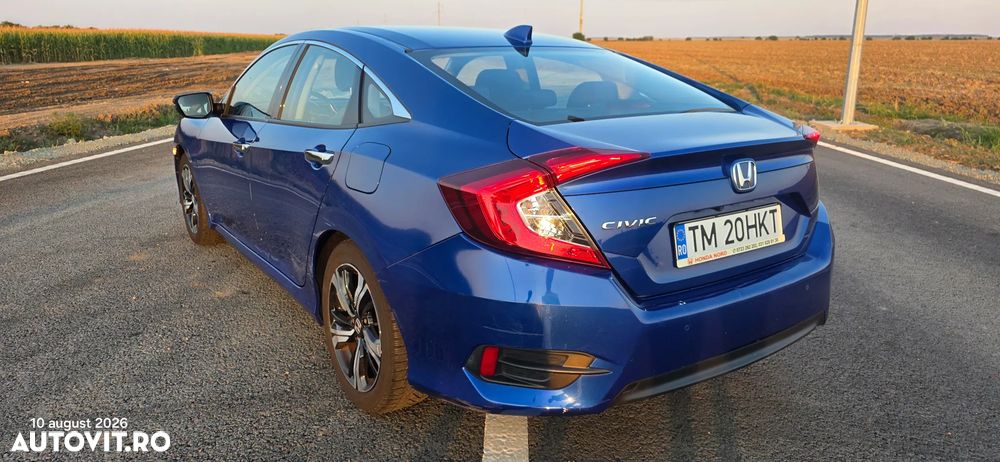 Honda Civic 1.5 VTEC Turbo Elegance Navi - 9