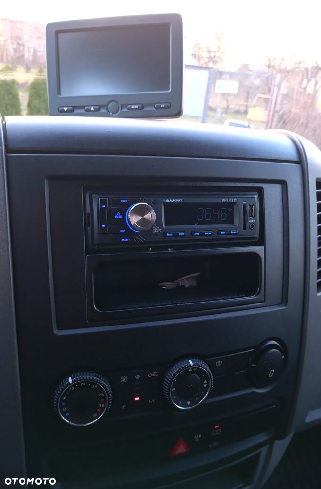 Mercedes-Benz SPRINTER - 4