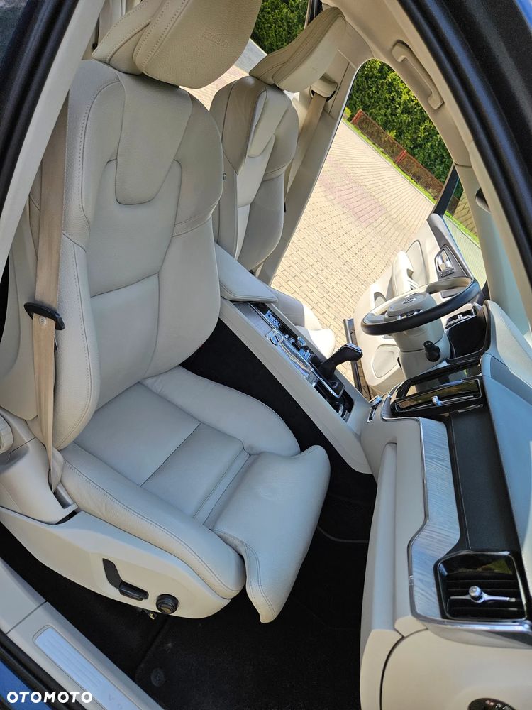 Volvo XC 60 D3 SCR Inscription - 34