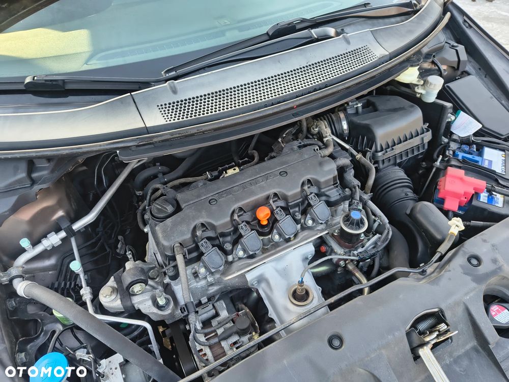 Honda Civic 1.8 i-VTEC Lifestyle - 35