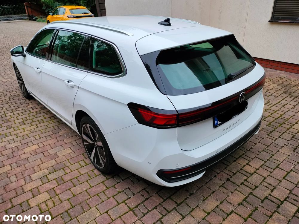 Volkswagen Passat - 8