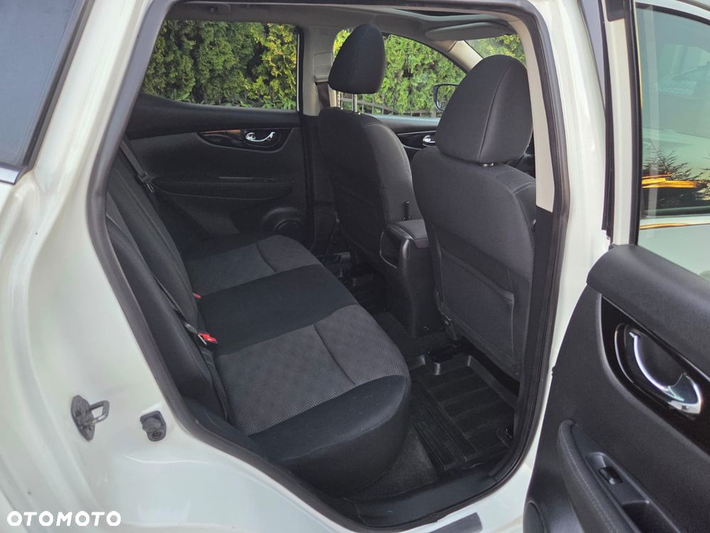 Nissan Qashqai 1.2 DIG-T 360 - 12