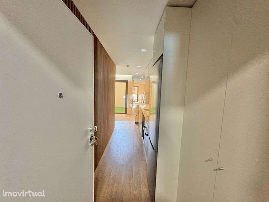 T1+1 novo com jardim - Firmeza Dourada - Grande imagem: 2/50