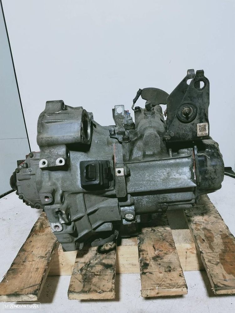 CAIXA VELOCIDADES TOYOTA RAV 4 II 2000 - - 3