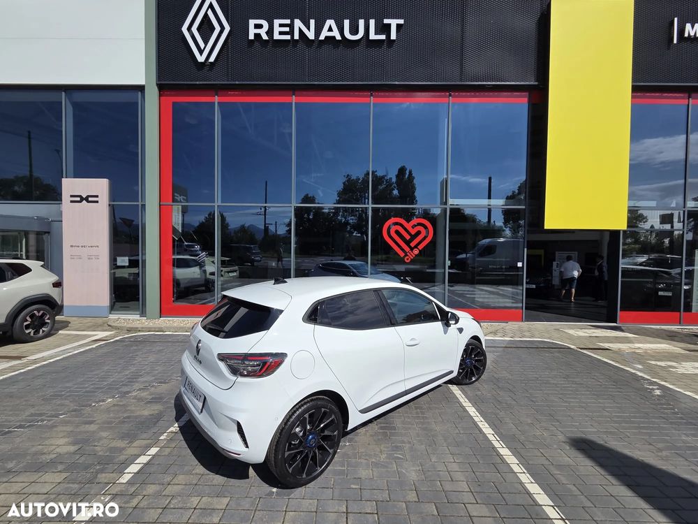Renault Clio - 10