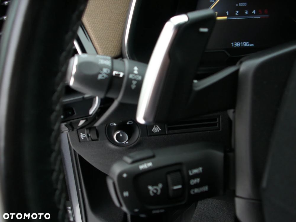 DS Automobiles DS 7 Crossback 1.5 BlueHDi Chic - 20