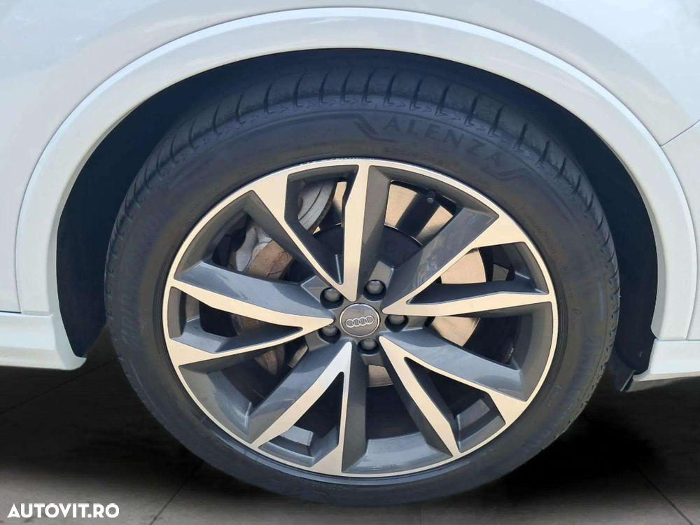 Audi Q7 - 8