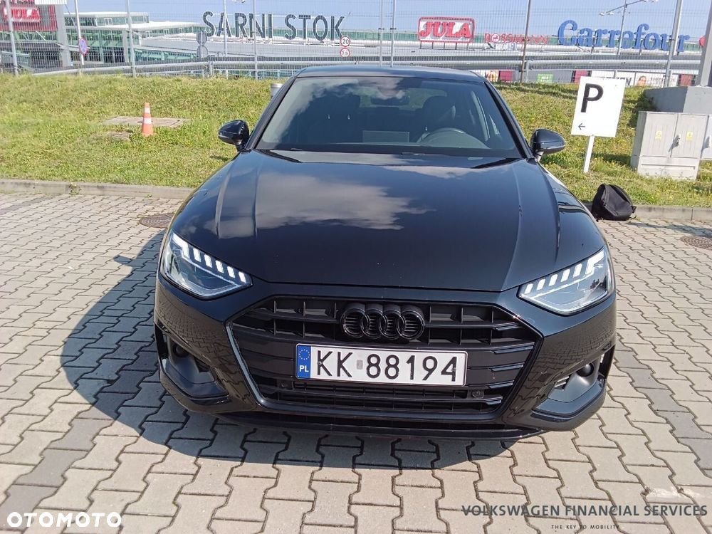 Audi A4 Limousine - 3