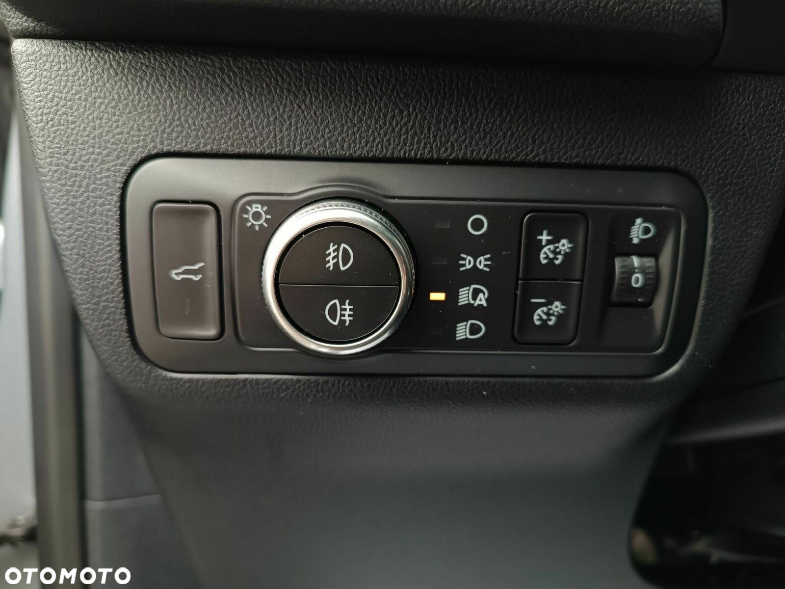 Ford Kuga - 33