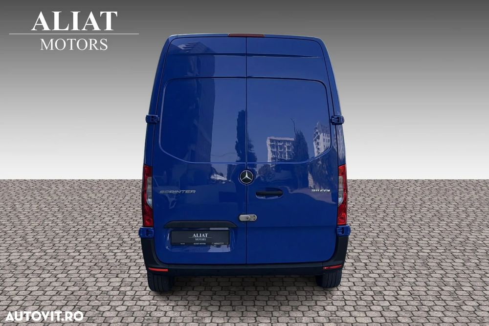 Mercedes-Benz Sprinter Standard HA - 7