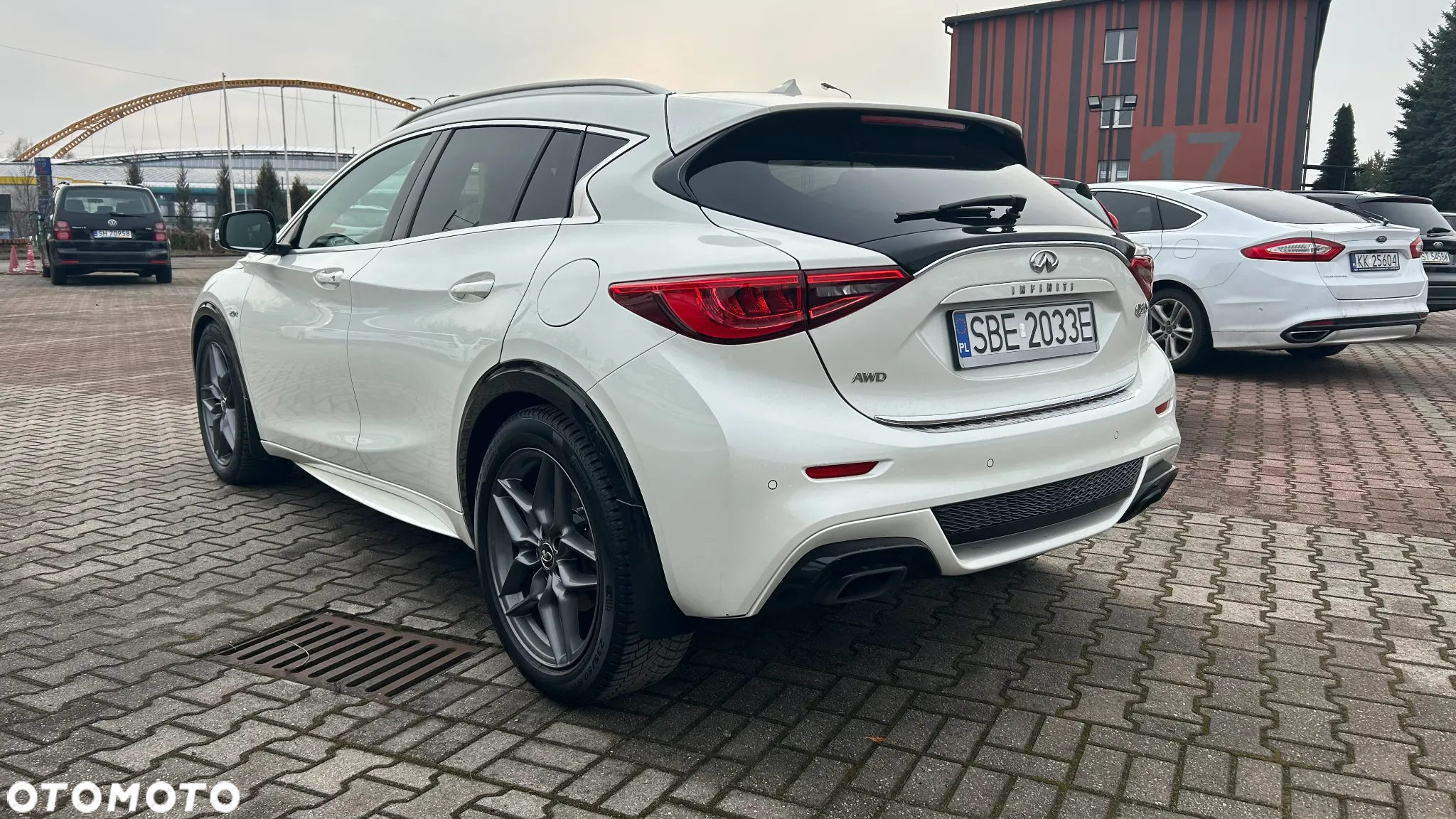 Infiniti Q30 2.0t Sport AWD 7DCT - 12