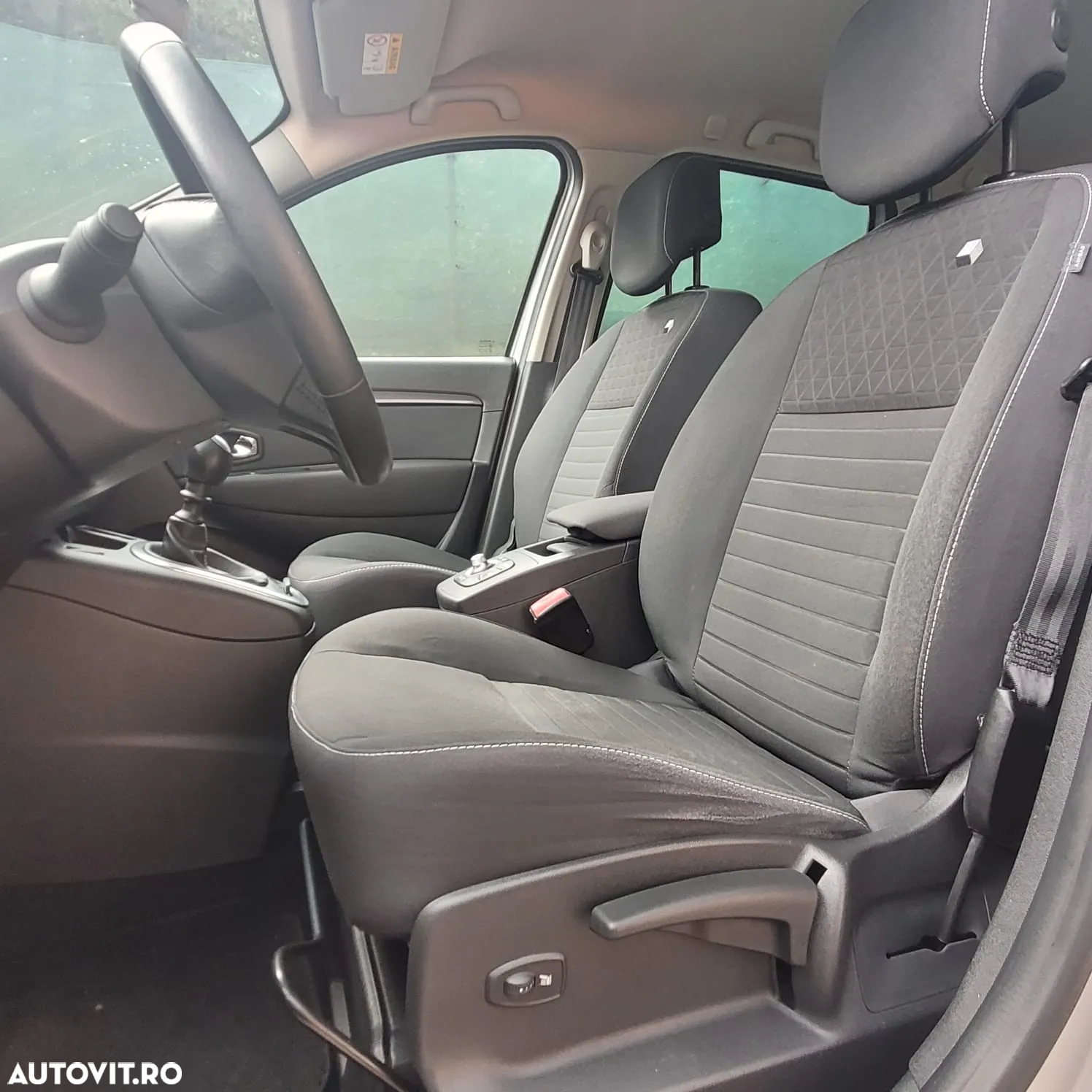 Renault Scenic ENERGY TCe 130 S&S LIMITED - 6