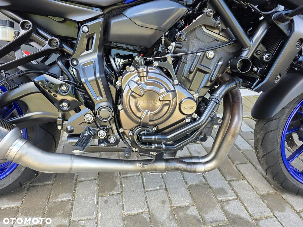 Yamaha MT - 24