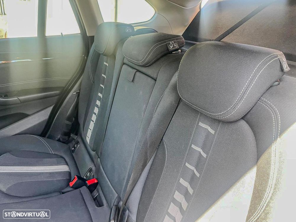 BMW X1 16 d sDrive Line Sport - 7