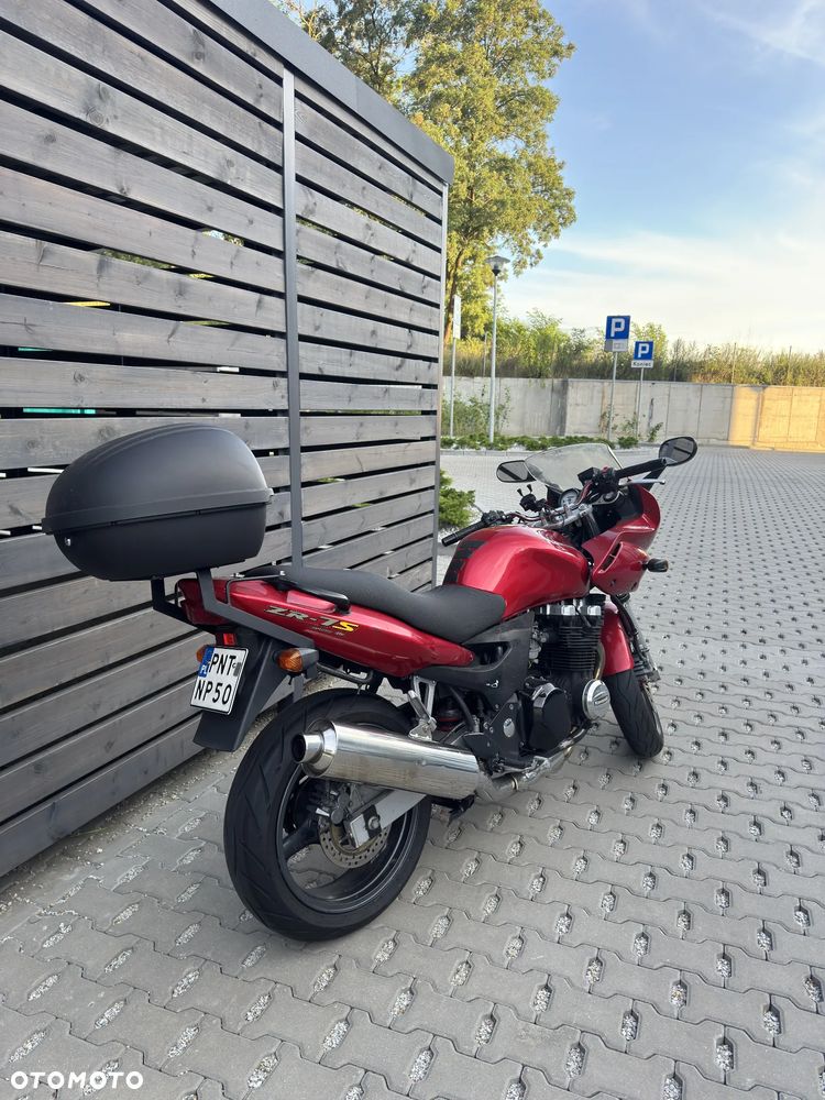 Kawasaki ZR - 5