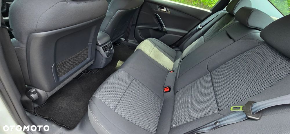 Peugeot 508 1.6 T Active - 8