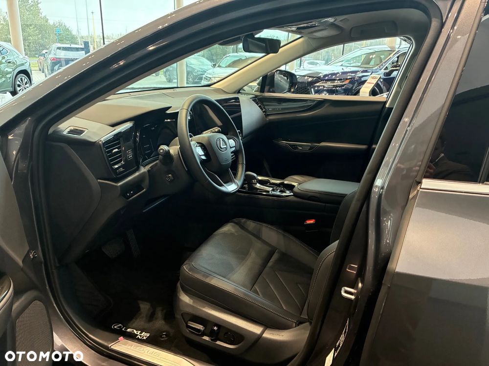 Lexus NX 450h+ Prestige AWD - 8