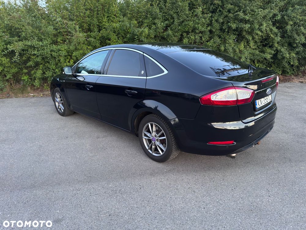 Ford Mondeo 2.0 TDCi Ghia - 4