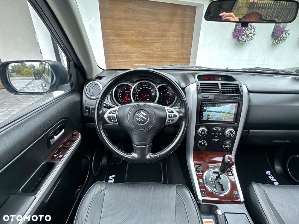 Suzuki Grand Vitara 2.0 De Luxe - 10