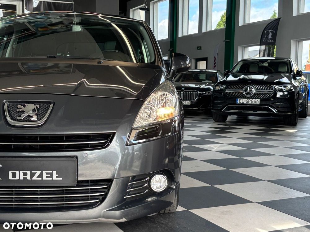 Peugeot 5008 - 29