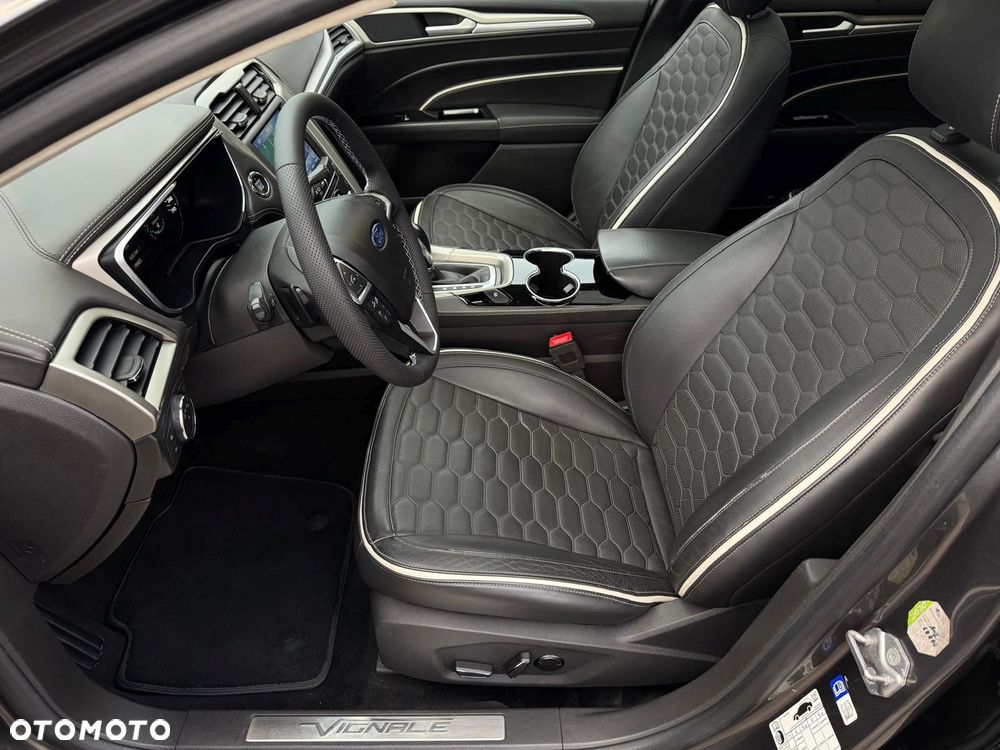 Ford Mondeo 2.0 TDCi Bi-Turbo PowerShift-Aut Vignale - 29