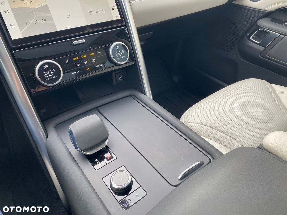 Land Rover Discovery V 2.0 P300 - 26