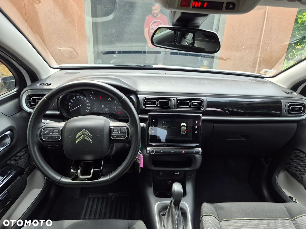 Citroën C3 Pure Tech 110 S&S EAT6 SHINE - 24