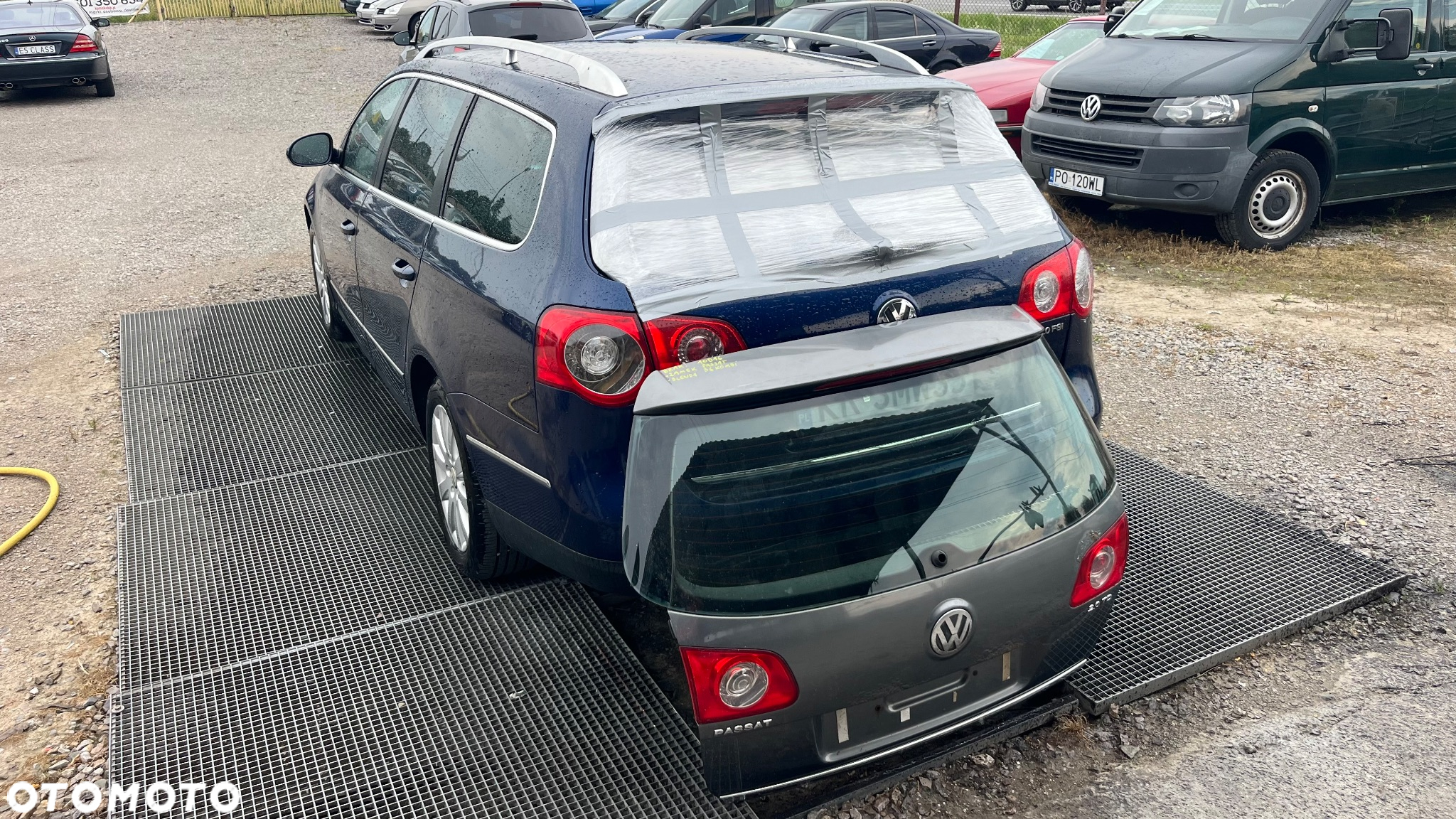 Volkswagen Passat - 11