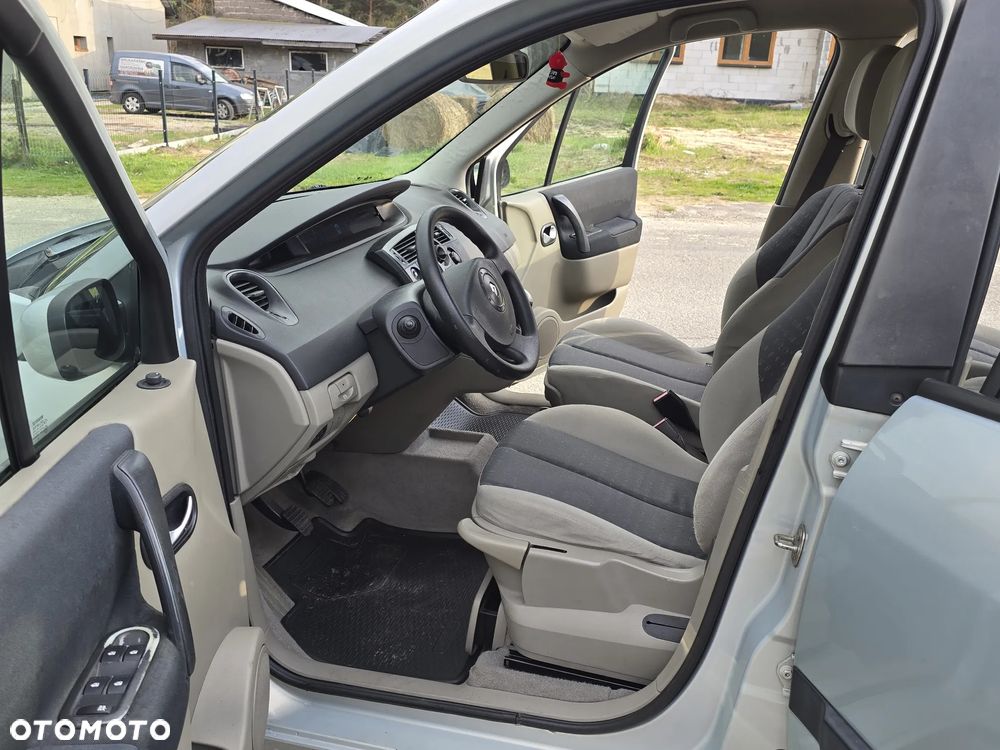 Renault Scenic 1.6 Exception - 5