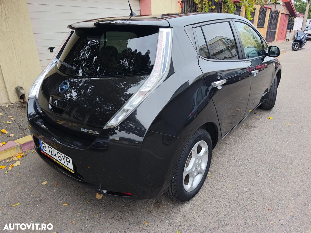 Nissan LEAF - 4