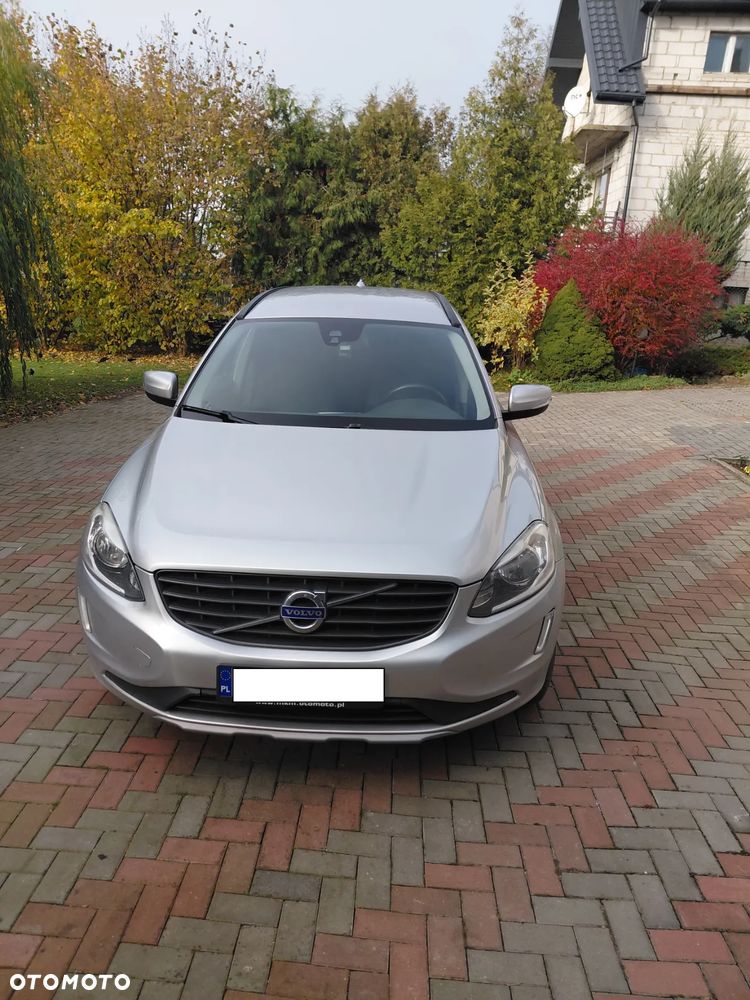 Volvo XC 60 D3 Drive-E Momentum - 2