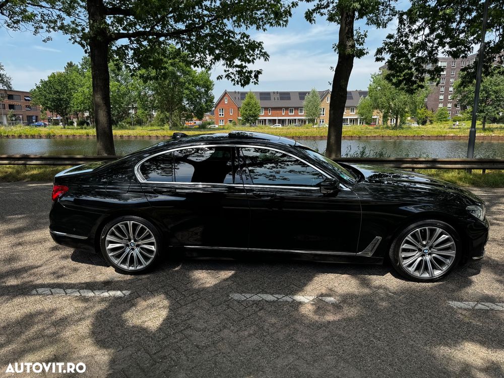 BMW Seria 7 740d xDrive - 8