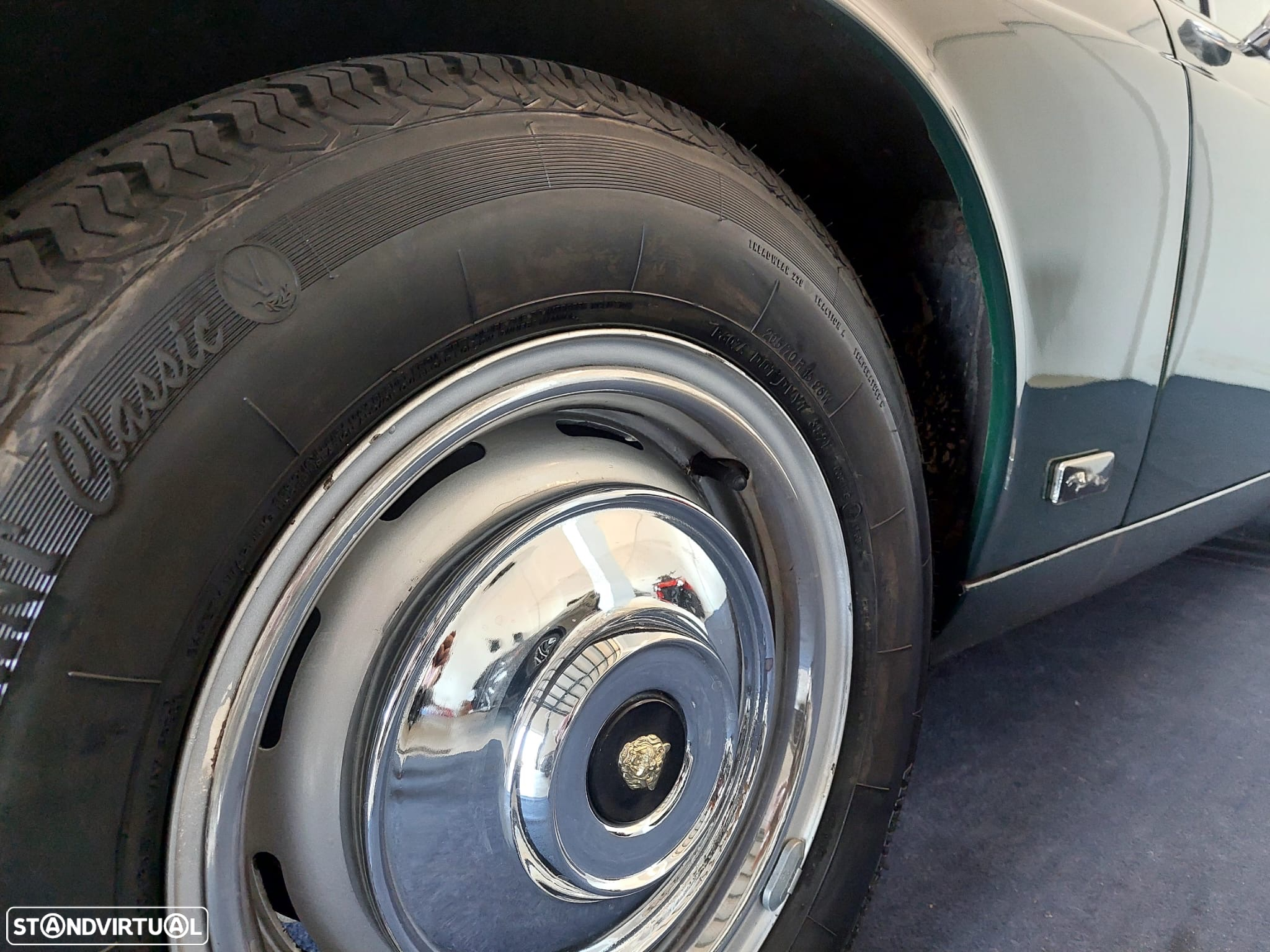 Jaguar XJ - 4