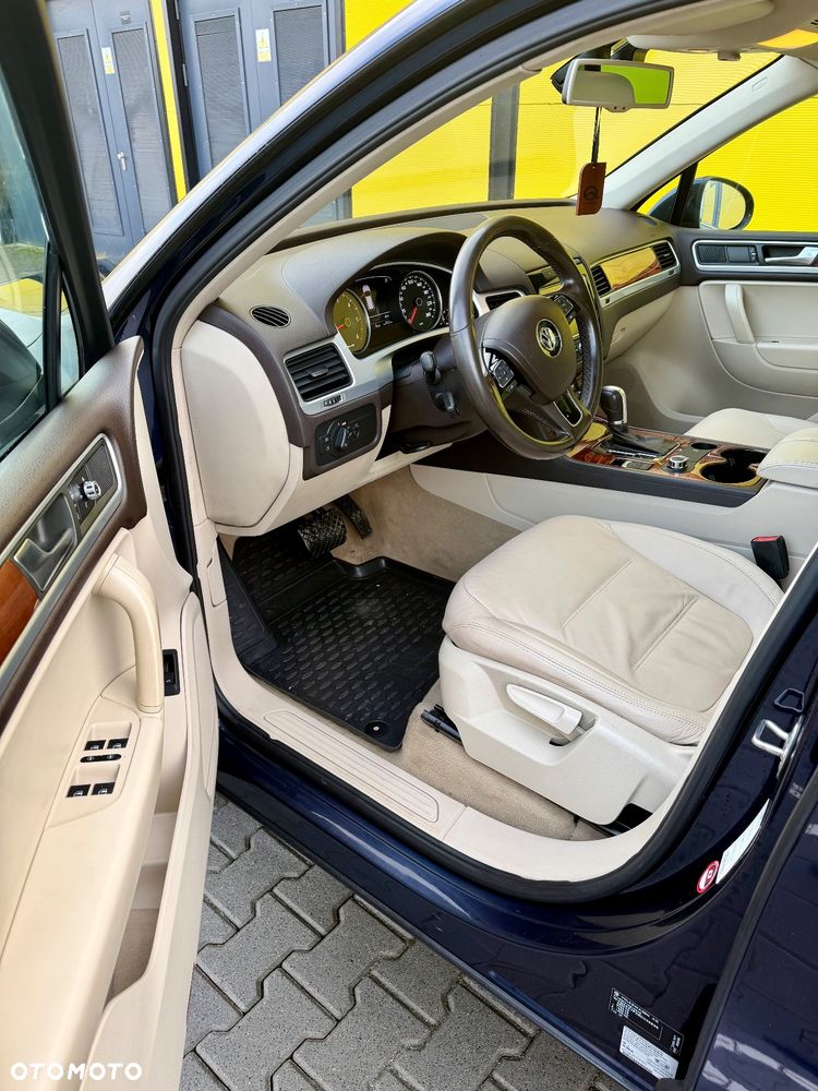 Volkswagen Touareg 3.0 V6 TDI DPF Perfect Tiptr - 11
