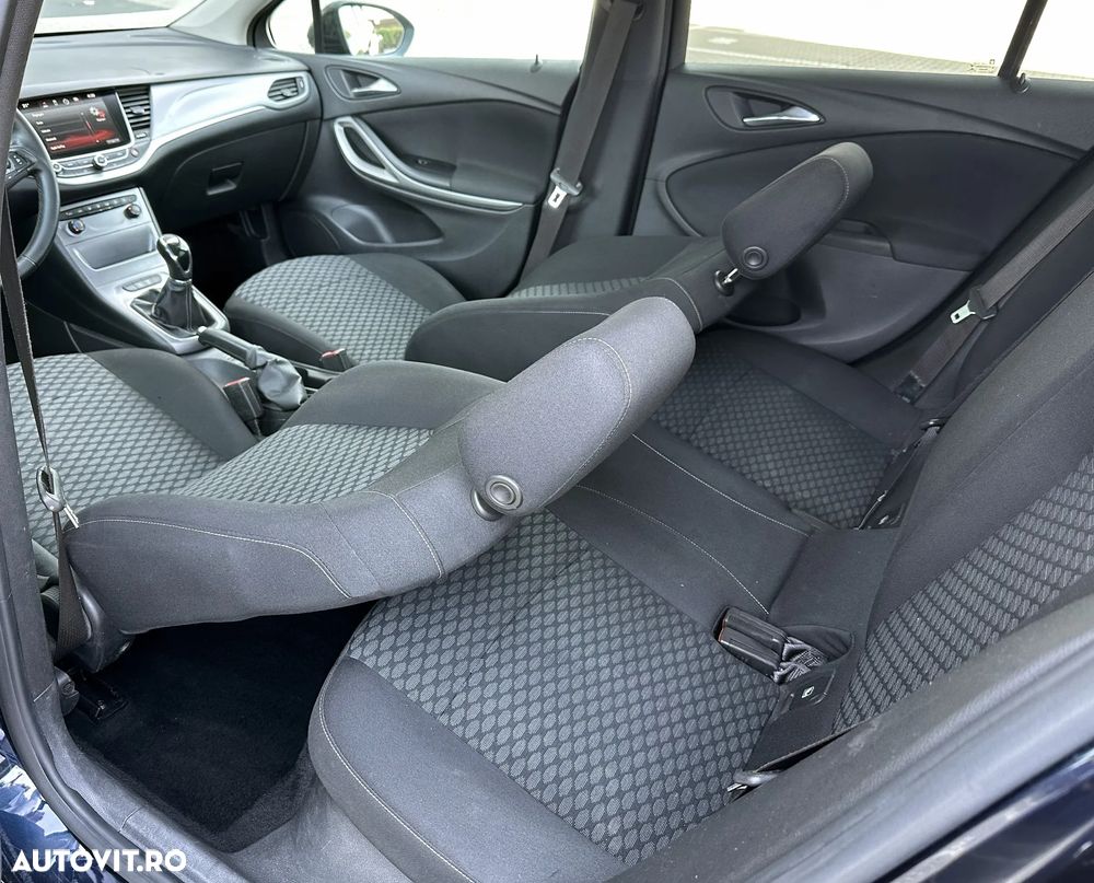 Opel Astra - 12