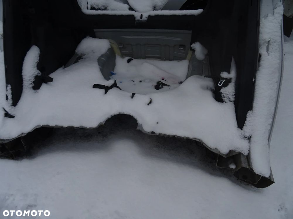 Hyundai i10 ll PAS TYLNY PAS  KUFER BAGAZNIK PODLOGA BLOTNIK CZESCI ROZNE