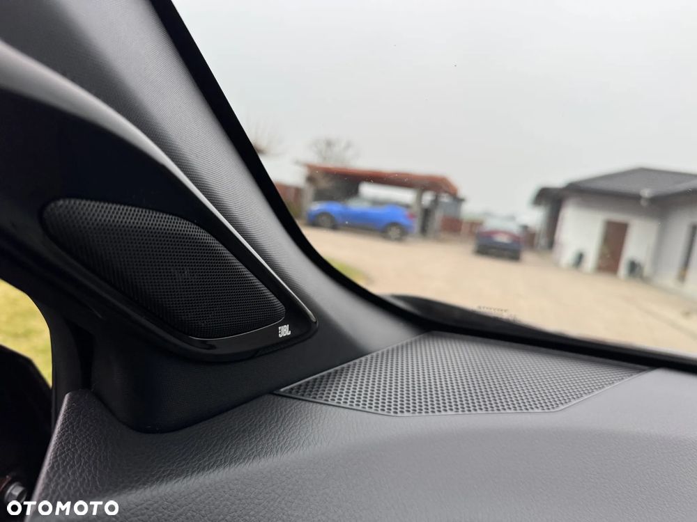 Toyota C-HR 1.8 Hybrid Premium - 24