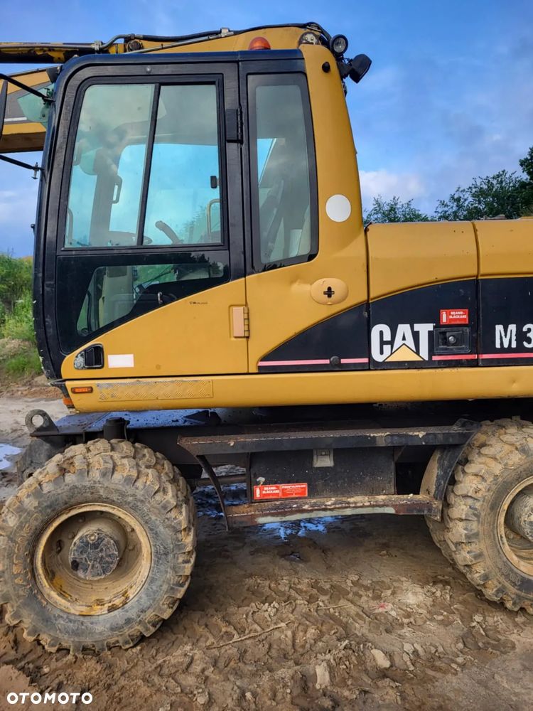 Caterpillar - 6