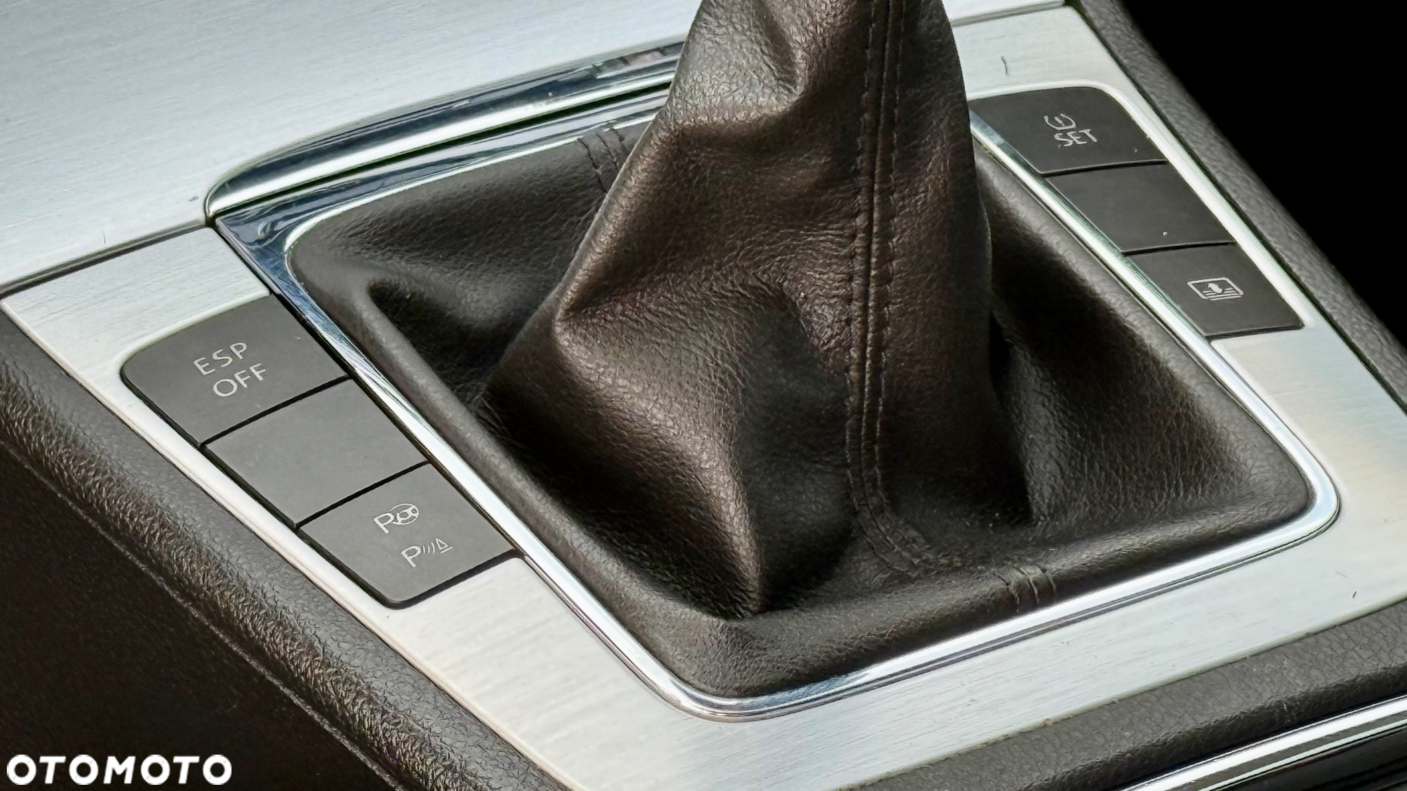Volkswagen Passat CC 1.8 TSI - 35