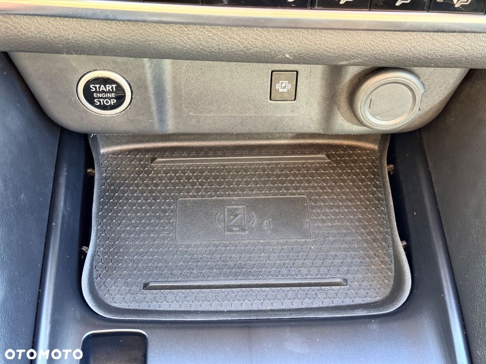 Nissan Qashqai 1.3 DIG-T MHEV Xtronic N-Connecta - 34